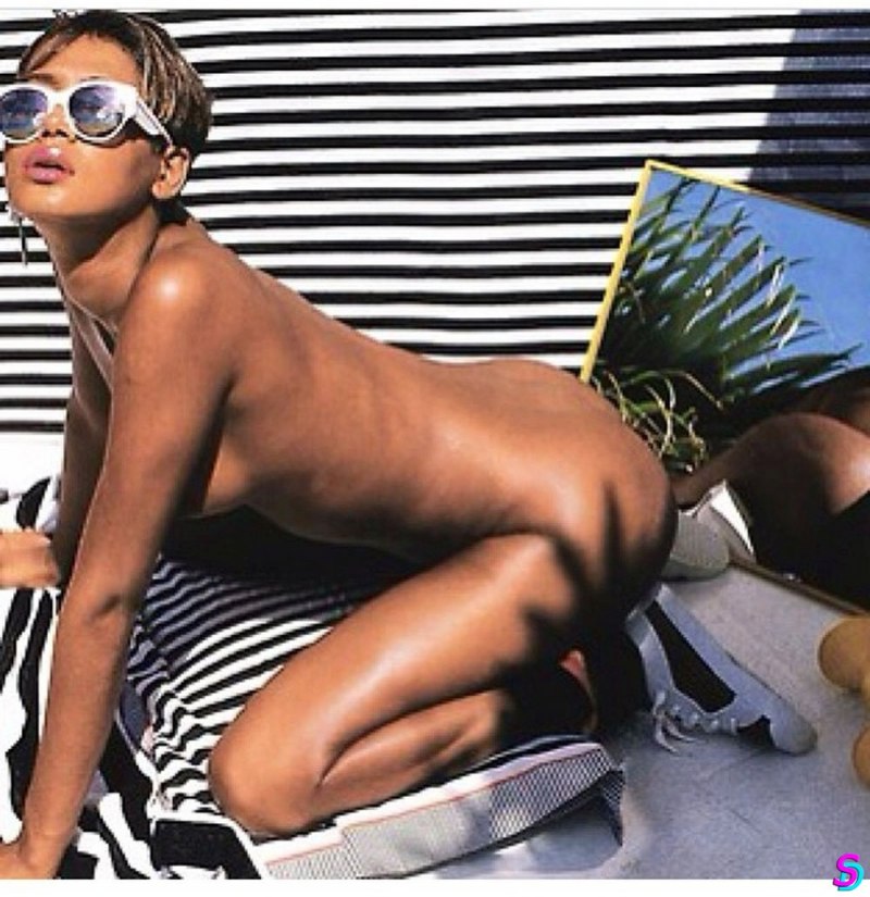 Рианна голые фотосессии