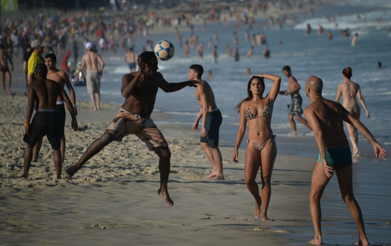 Андреа Мартинс Бразилия карнавал