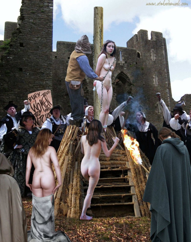 Голые женщины на эшафоте