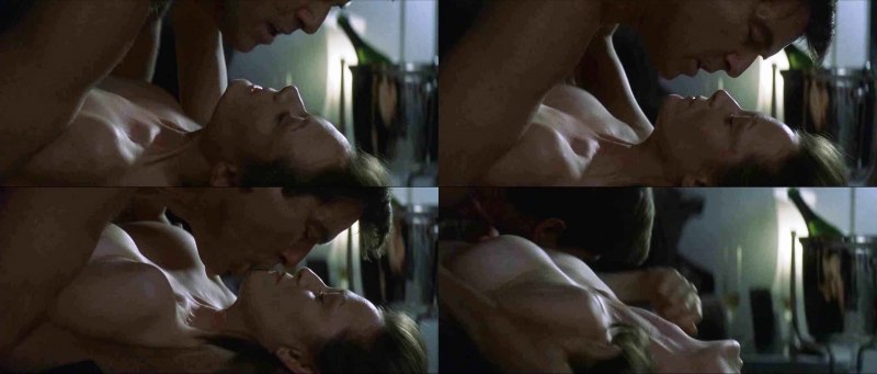 Кэтрин МАККОРМАК голая