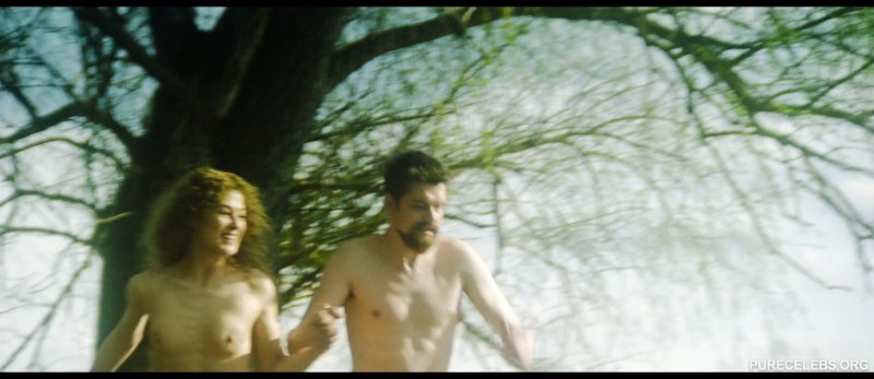 Розамунд Пайк голая в фильмах