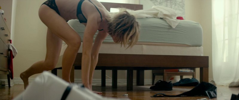 Маккензи Дэвис Mackenzie Davis голая