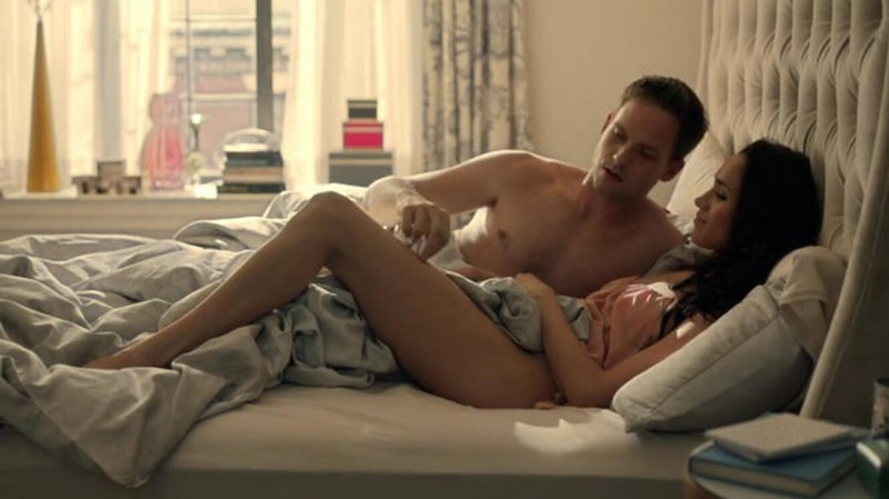 Меган Рейн раздвинутая вагина