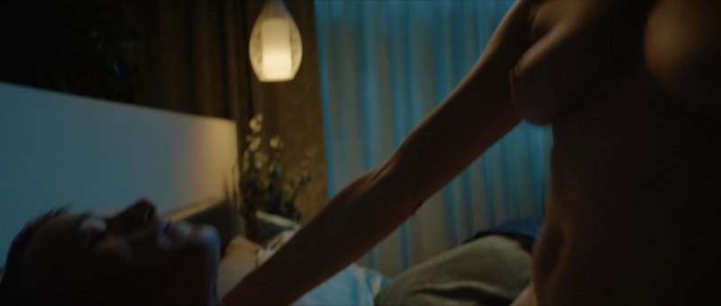 Толкалина голая в сериале