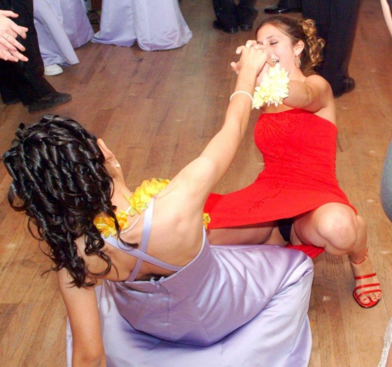 Эротические казусы на корпоративах и свадьбах