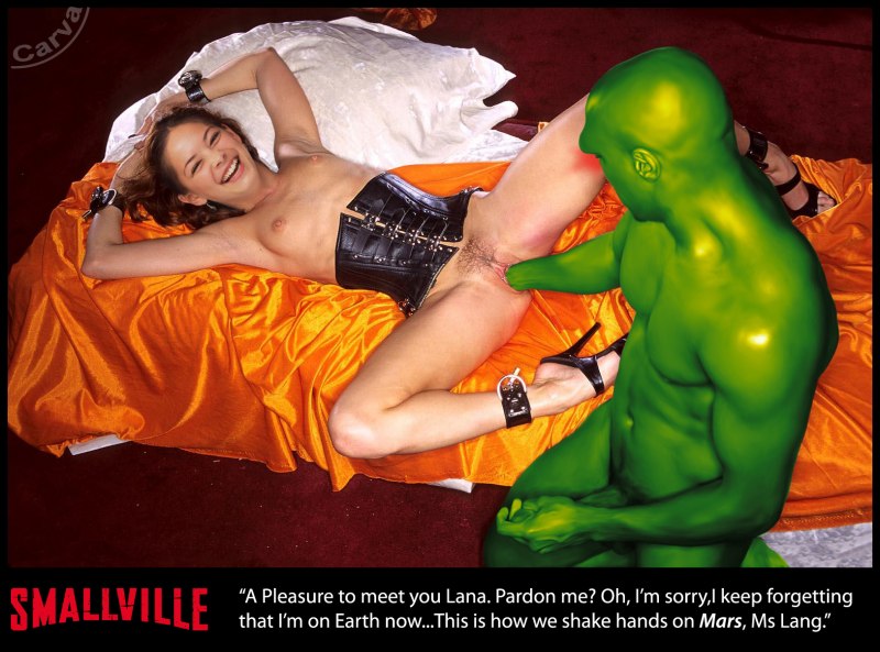 Лана Лэнг тайны Смолвиля голая
