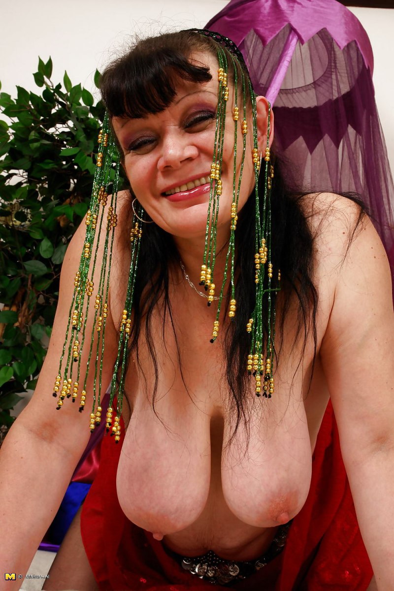 Маргарита Симоньян сиськи