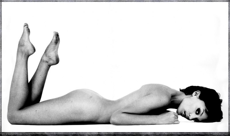 Голенькая Кайли Миноуг