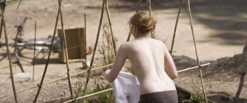 Рейчел Херд Вуд голая в фильме