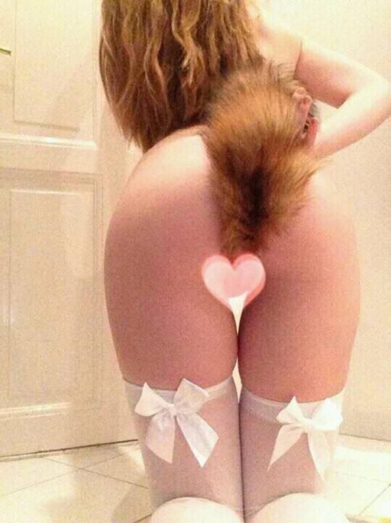 Красивые девушки с анальным хвостом