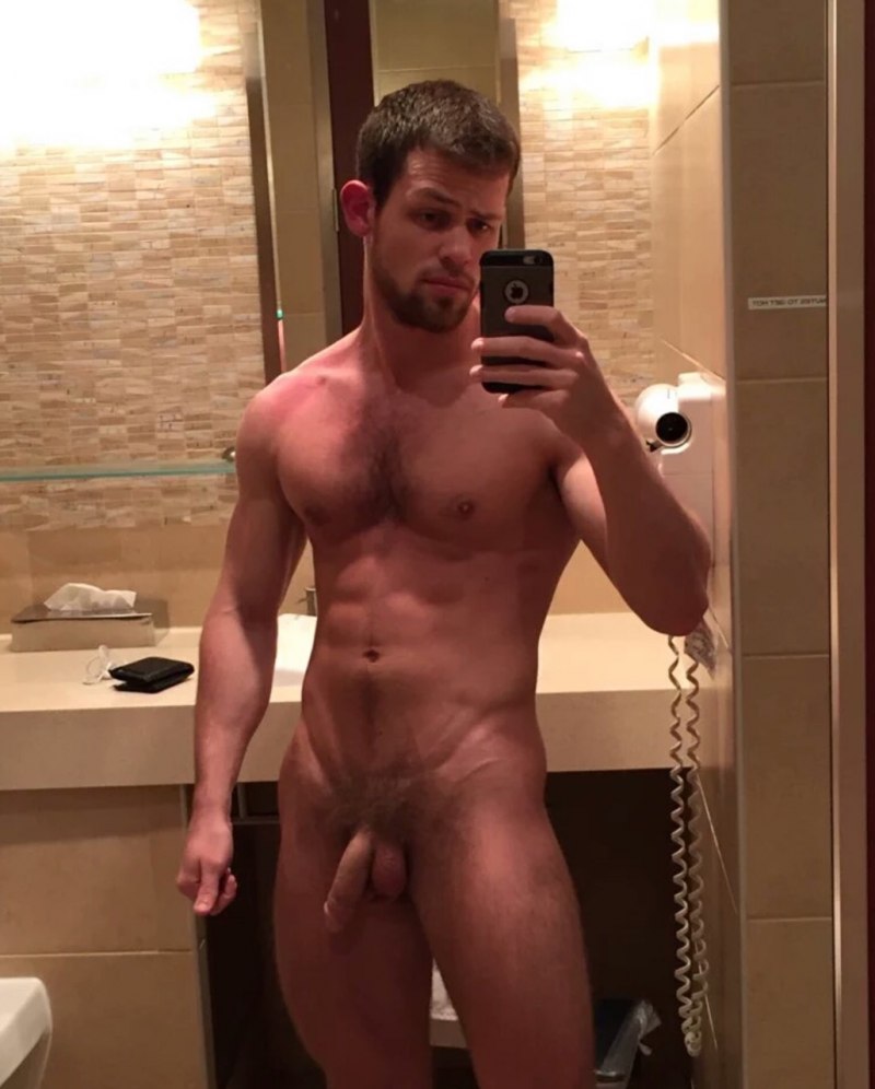 Эротические селфи мужчин