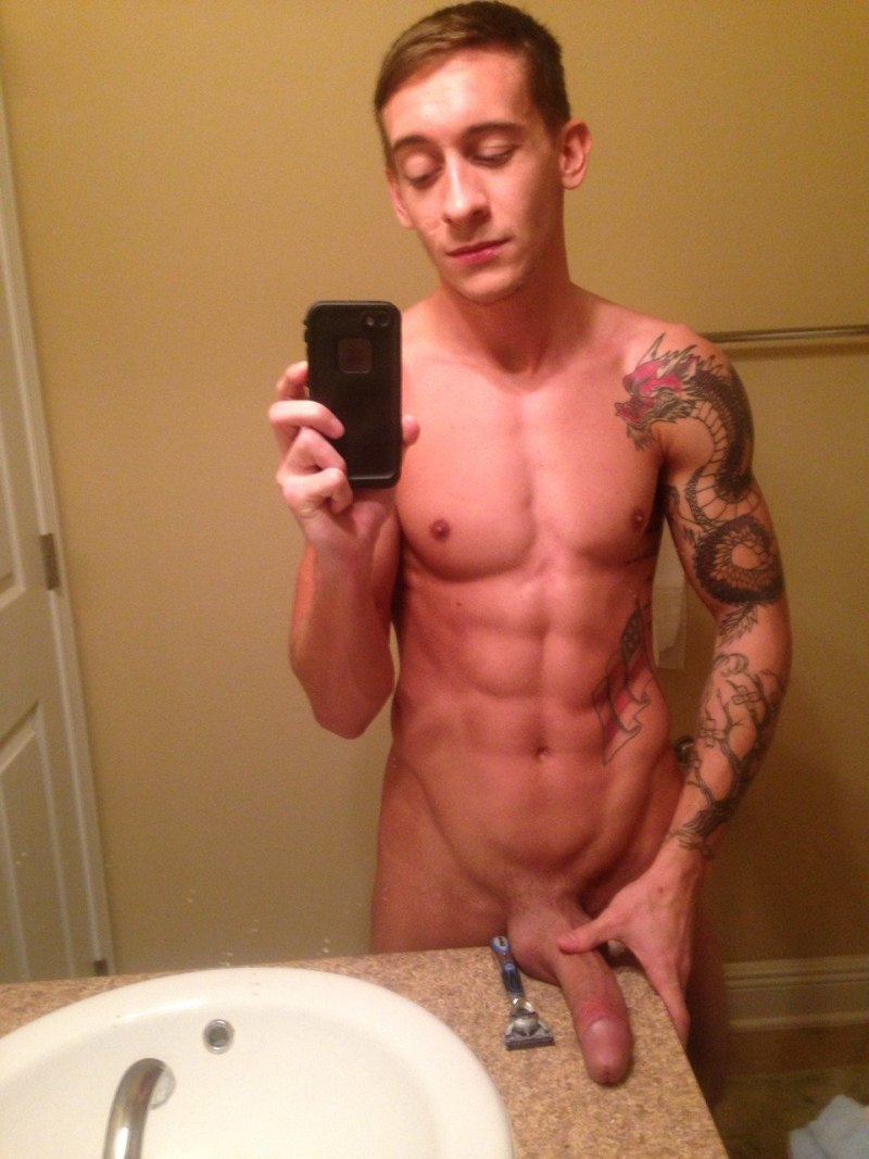 Naked selfie men Любительское