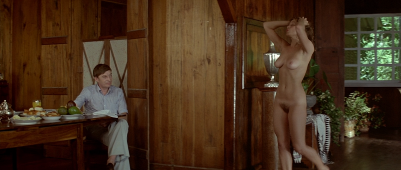 Юлия Высоцкая голая в кино