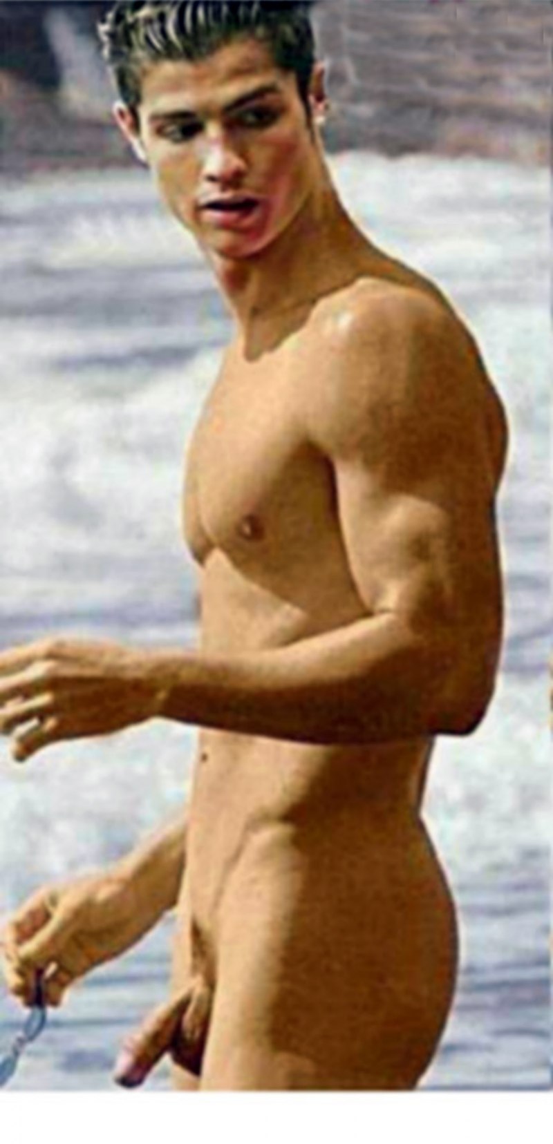 Голый Кристиано Роналду