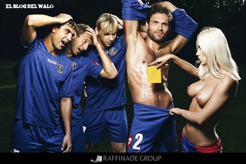 Эротичные футболистки