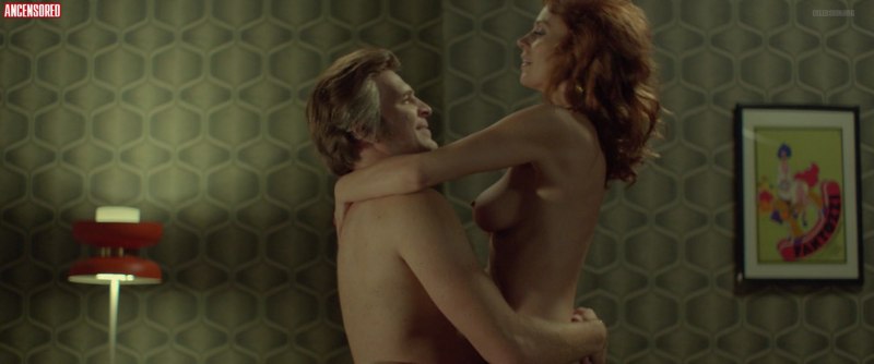 Элизабет Херли обнаженка