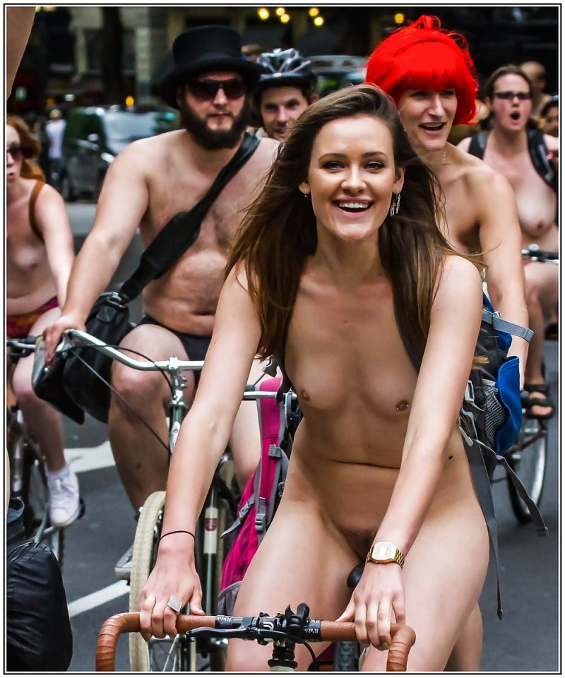 Фестиваль голых волосатых