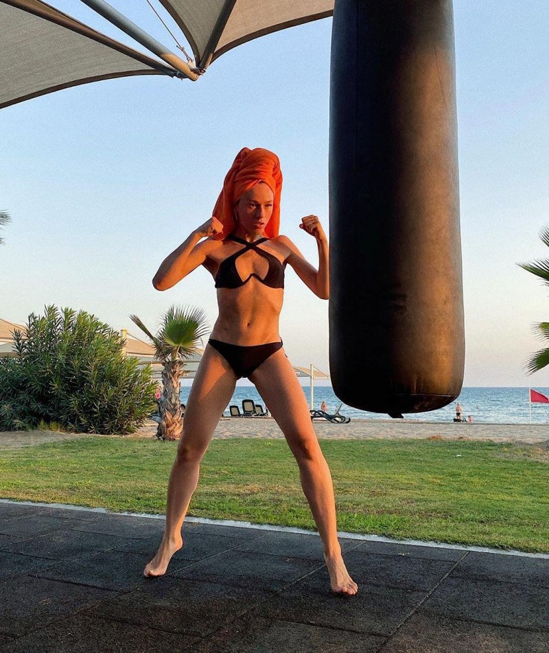 Екатерина Иванчикова nude