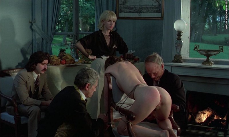 Сесиль Буа голая сиськи