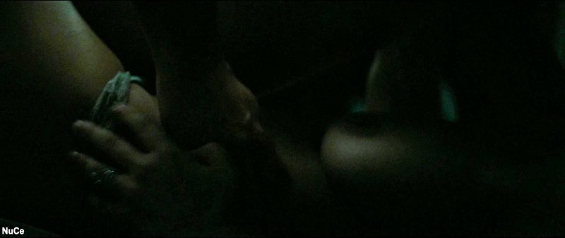 Виржини эфира в купальнике xxx