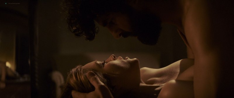 Софи Куксон фото голая