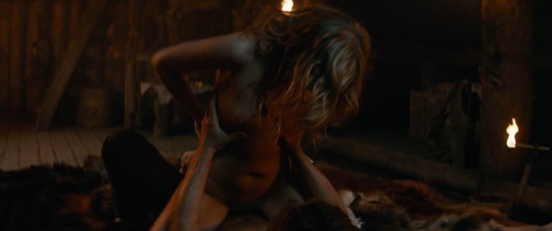 Александра Бортич голая