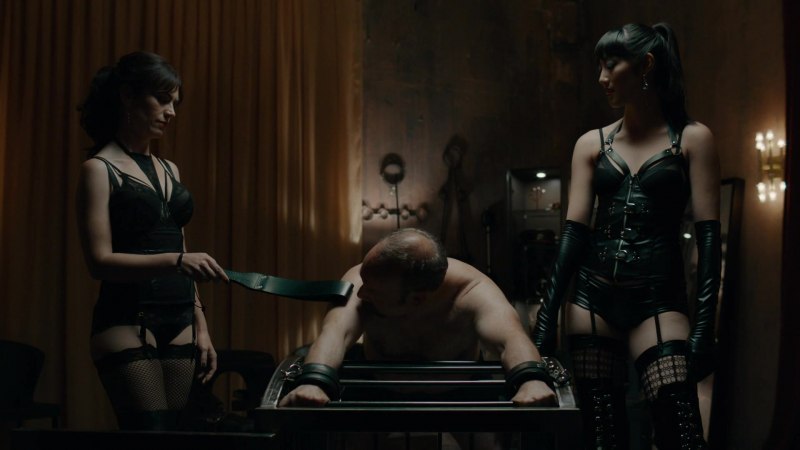 Мэгги Сифф постельные сцены