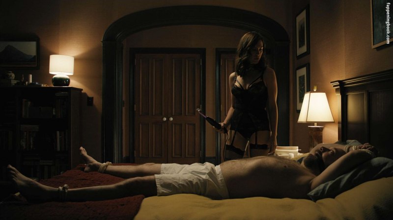 Мэгги Сифф постельные сцены