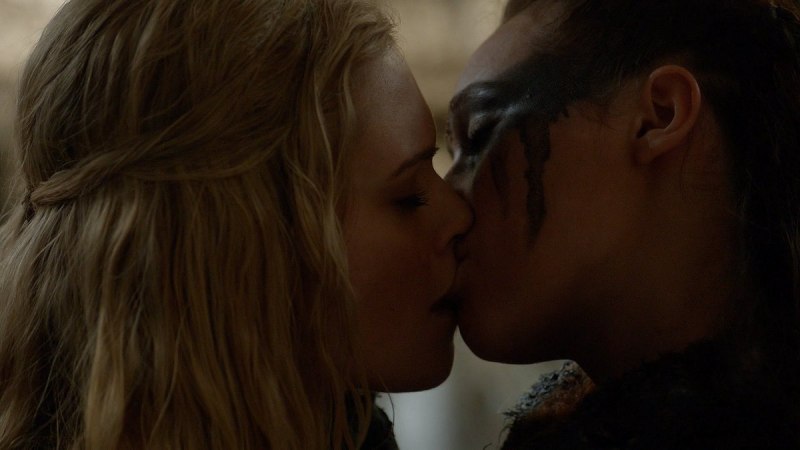 Лара Крофт 2018 Алисия Викандер голая