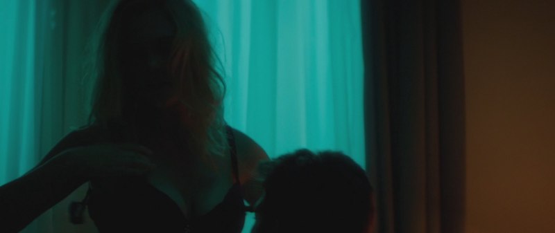 Алисия дебнем-Керри поцелуй