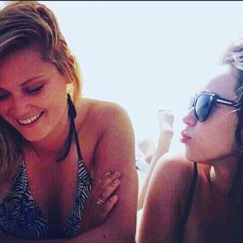 Голая Элиза Тейлор сотня