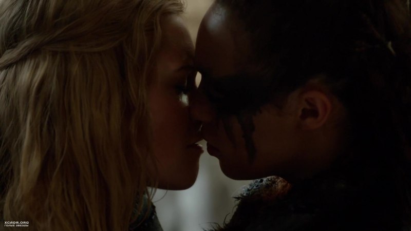 Алисия Викандер голая ню