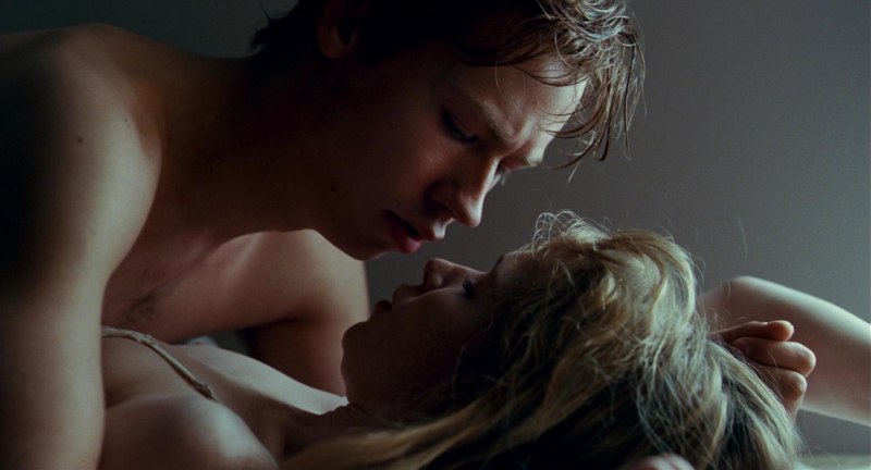 Каролина Херфурт голая