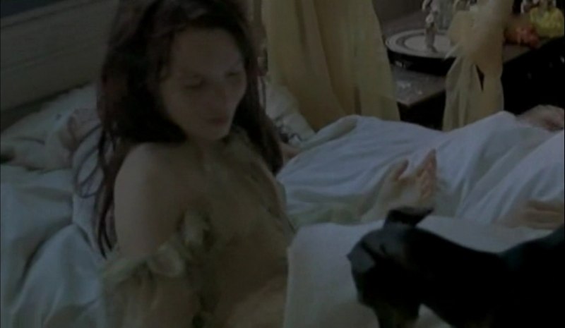 Парфюмер Сара Форестье голая