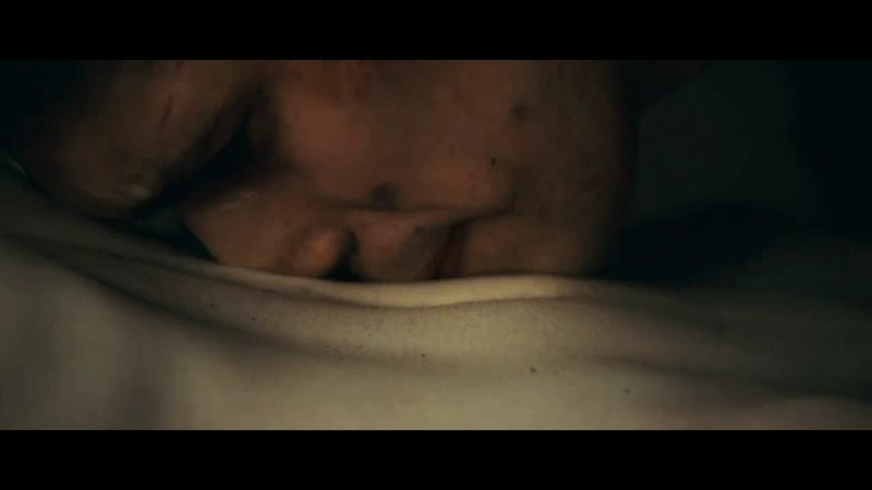 Джессика Шварц разделась