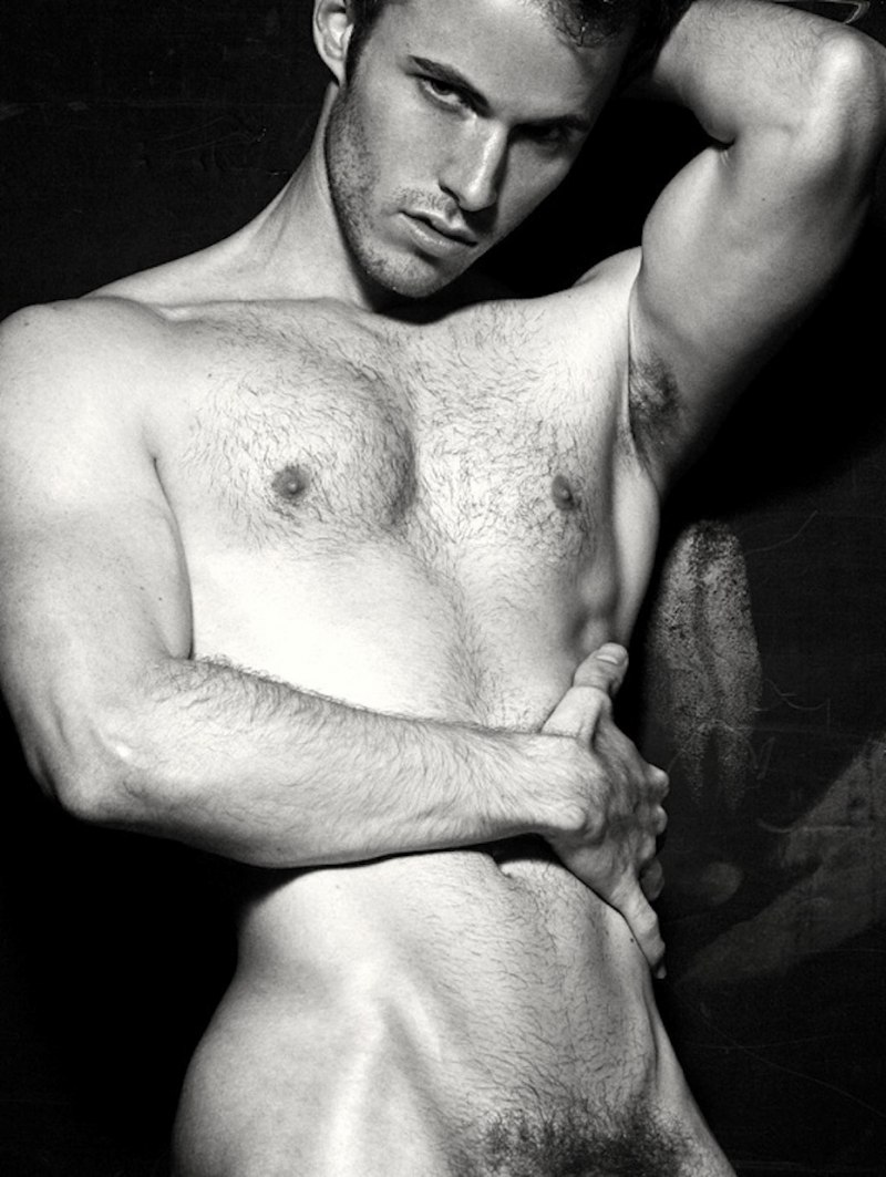 Голые возбужденные парни