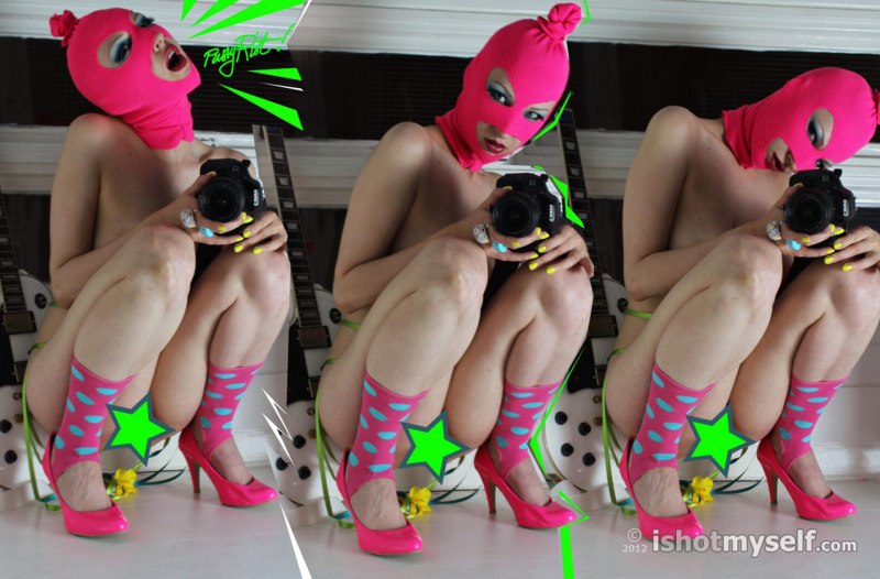 Голая вагина Пуси Райт