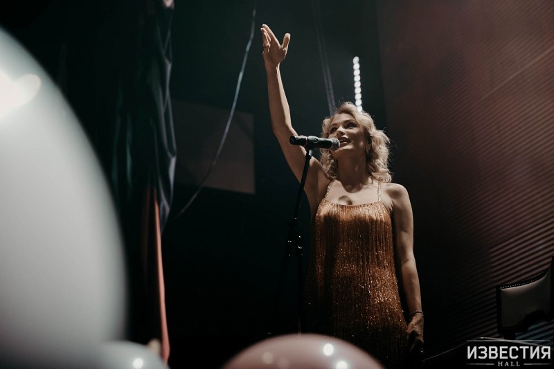 Гордон в купальнике