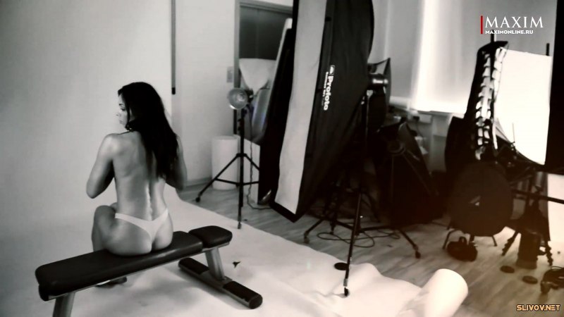 Настасья Самбурская Maxim