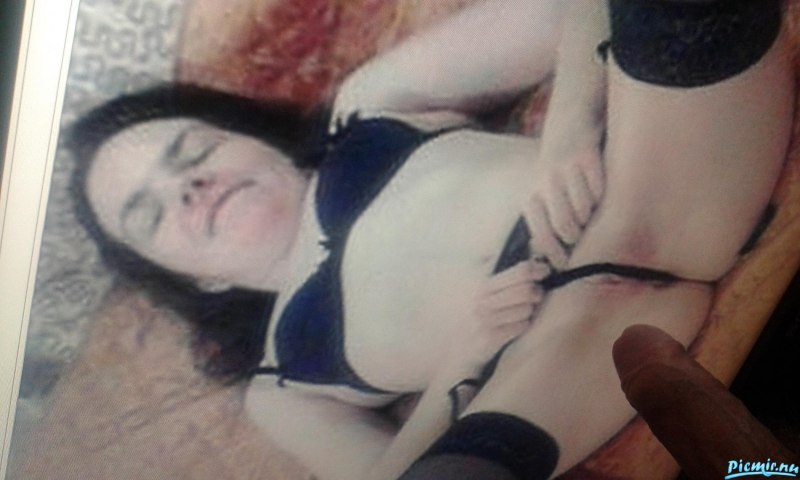 Molly Mae bongacams записи приватов