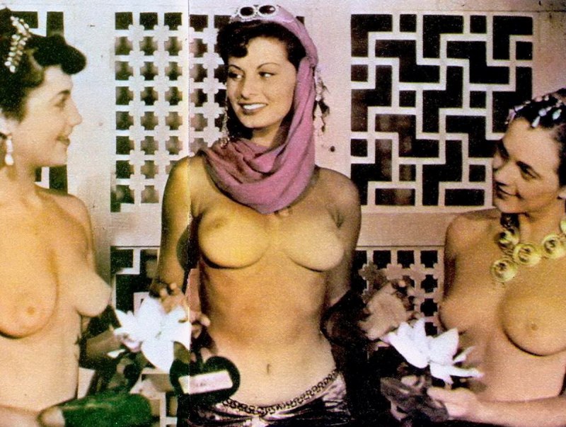 Порноактриса София Винтаж