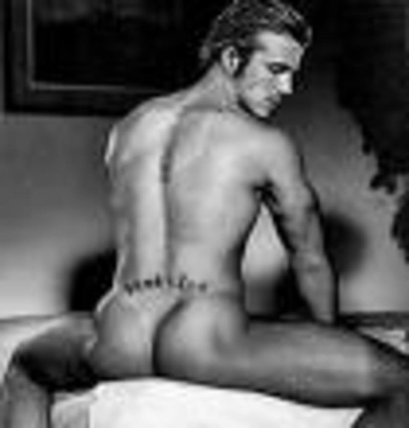 Красивые возбужденные голые парни