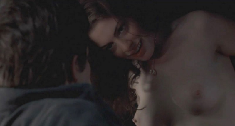 Энн Хэтэуэй горбатая гора голая