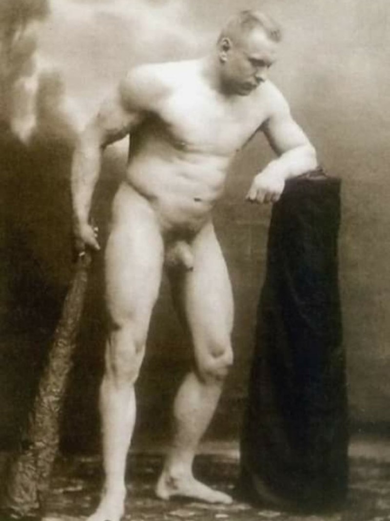 Голые советские мужчины