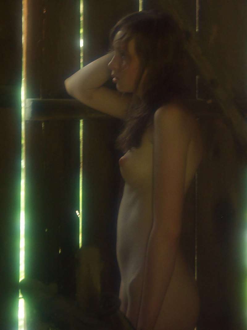 Анфиса черных засветила Сиську в кино