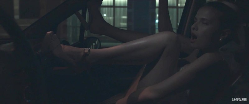 Эротические сцены с Аксеновой