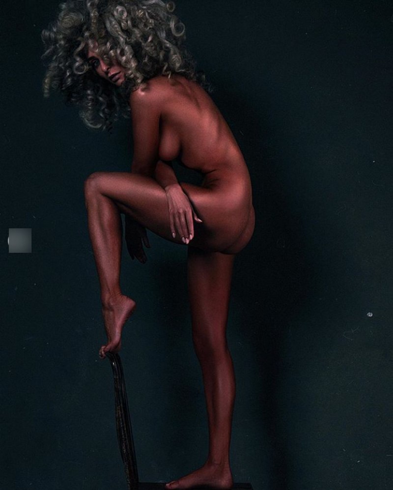 Фото голой Екатерины Варнавы