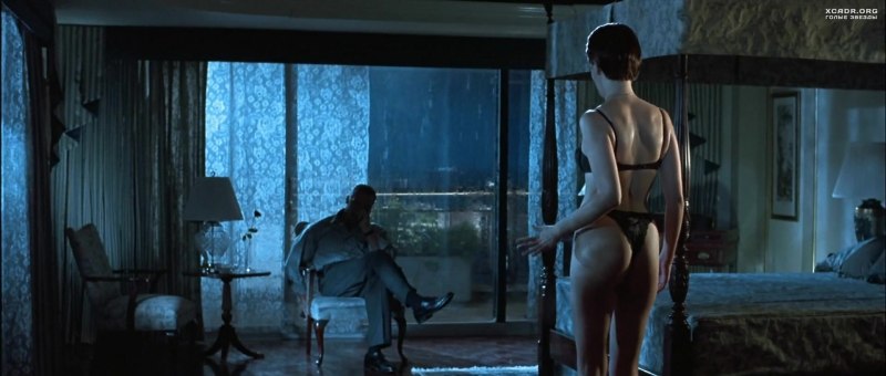 Джейми ли Кертис стриптиз правдивая ложь