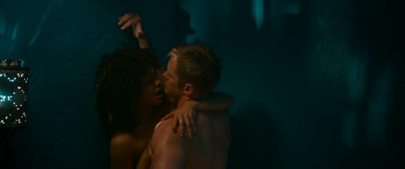 Голая Рена́та Данце́вич