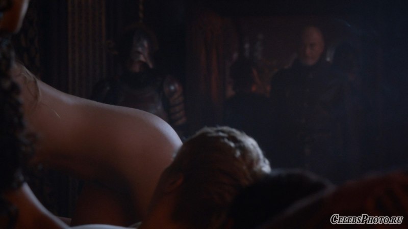 Мина Райанн грудь